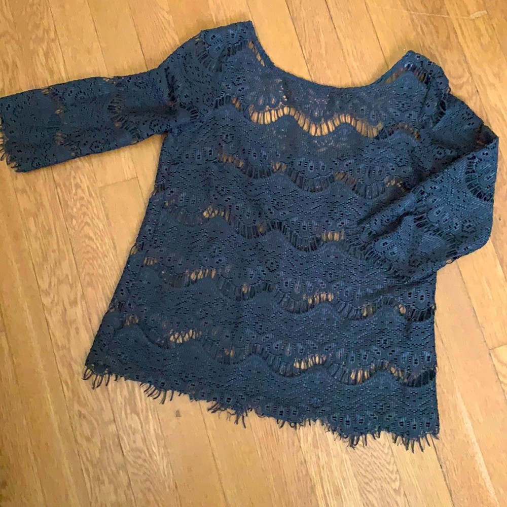 Zara lace like shirt 🕸